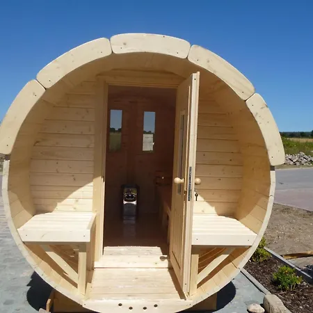Moderne Erdgeschosswohnung Mit Blick Auf Hiddensee *
