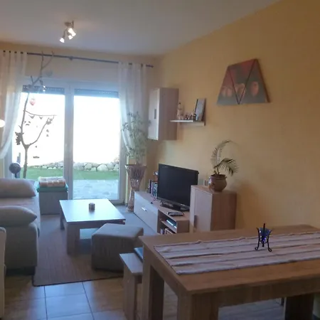 Moderne Erdgeschosswohnung Mit Blick Auf Hiddensee Dranske